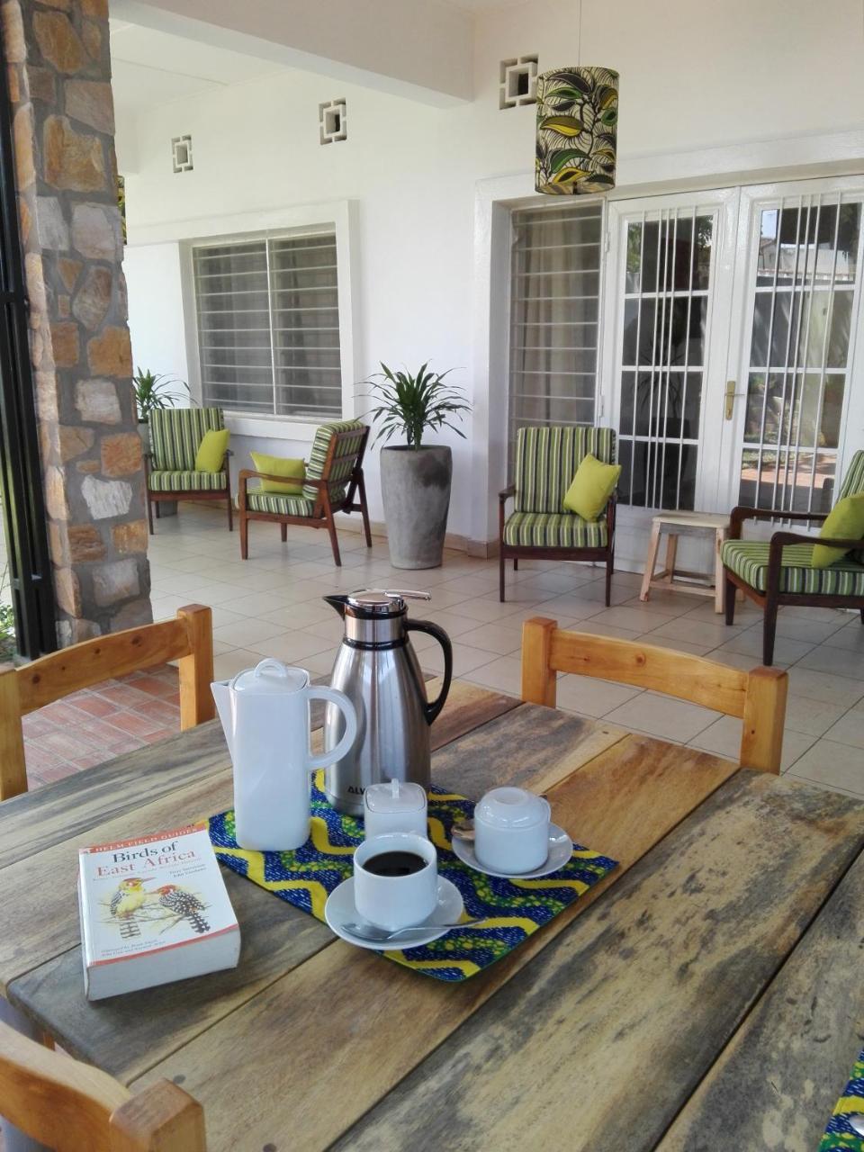 Urban Lodge Bujumbura Exterior foto